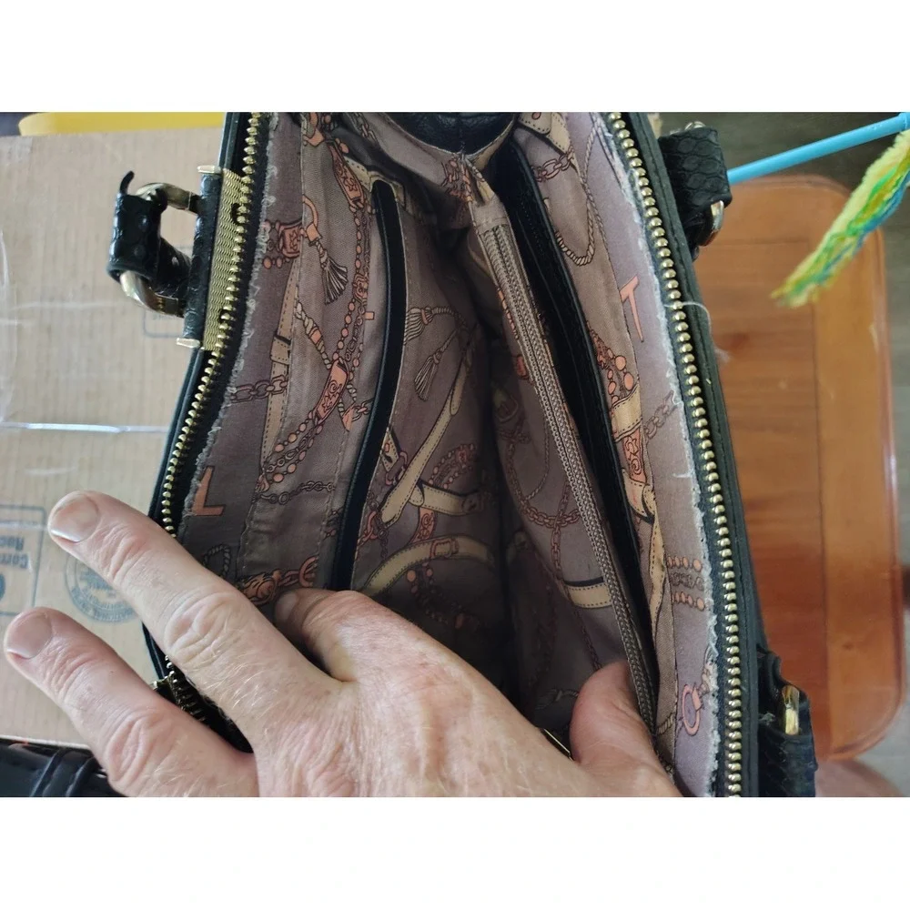 Black Satchel Handbag‎ Crossbody Snake Embossed Trim Gold Tone Hardware